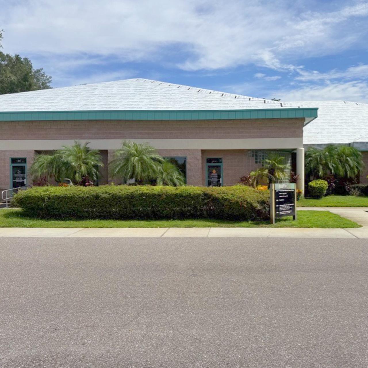 Saxon | Deltona, FL office