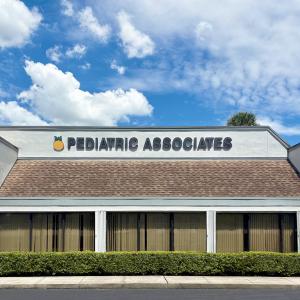 139-Lauderdale-Lakes-storefront