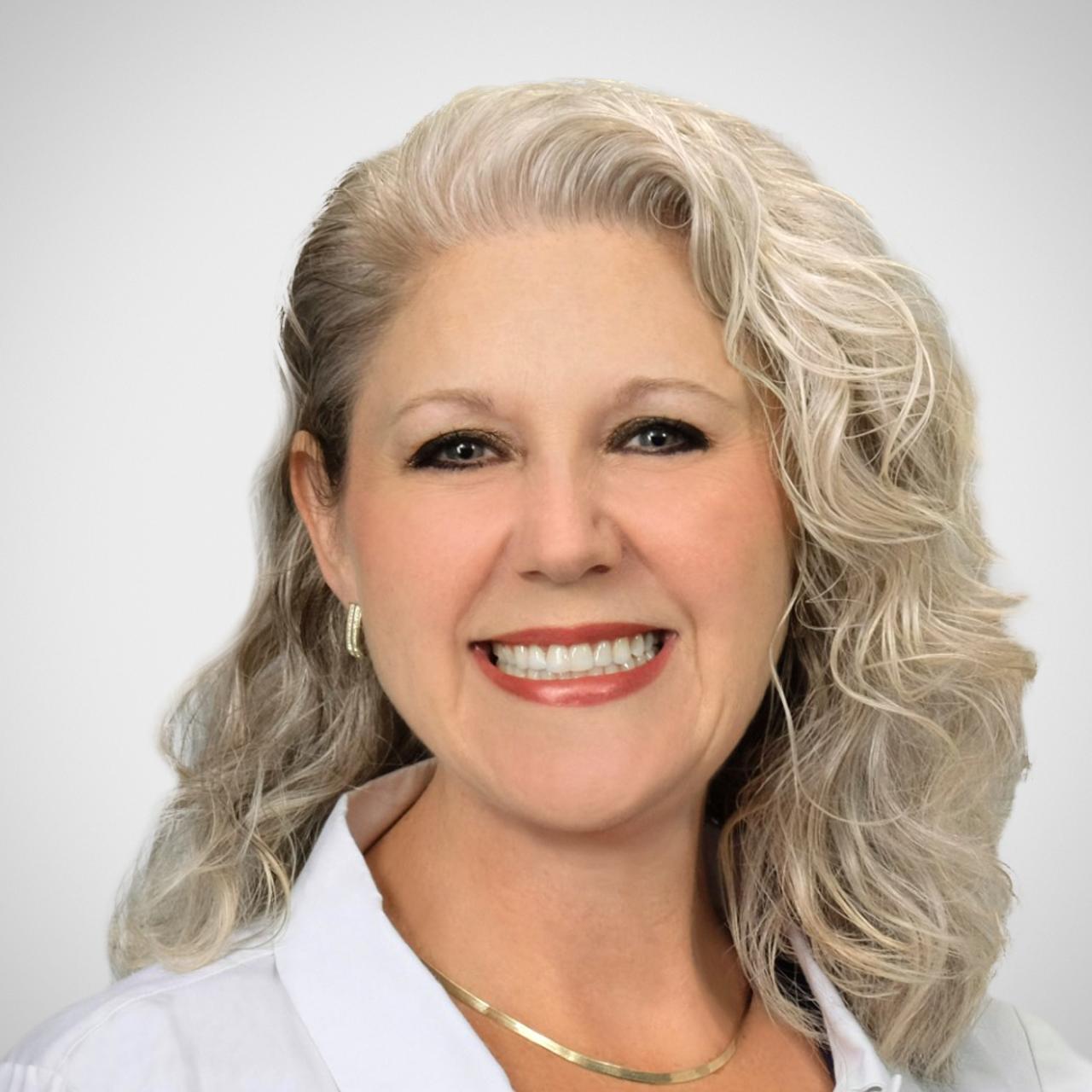 Photo of Kendra R. Mulholland