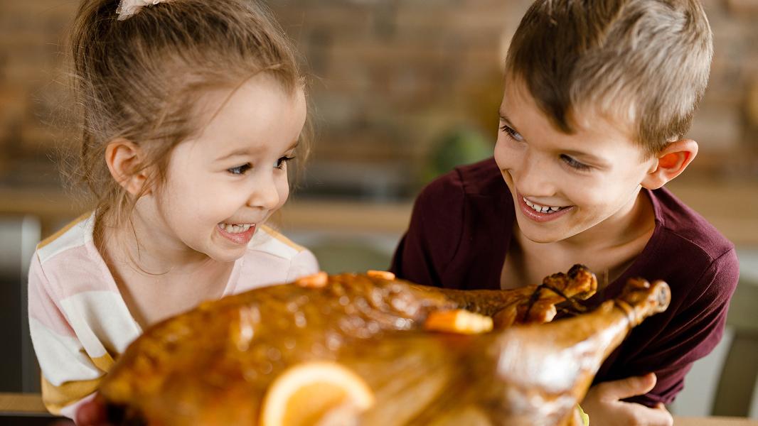 During the holidays, we know it’s important to keep your little ones healthy—even while you’re celebrating!