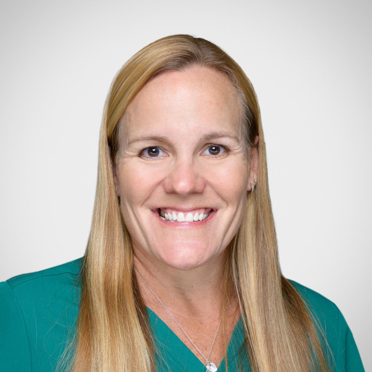 Photo of Jennifer V. Angel