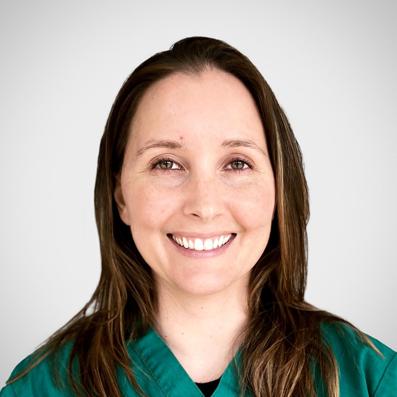 Photo of Lyndsey Burton